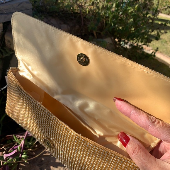 Gold-tone Statement Evening Clutch Sequin Design NWT - Picture 5 of 7